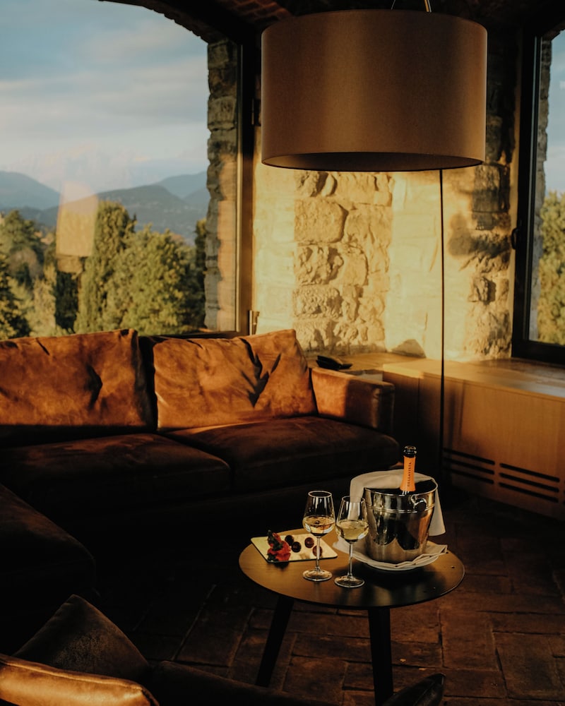 Hotel Castello Di Casiglio 49/79