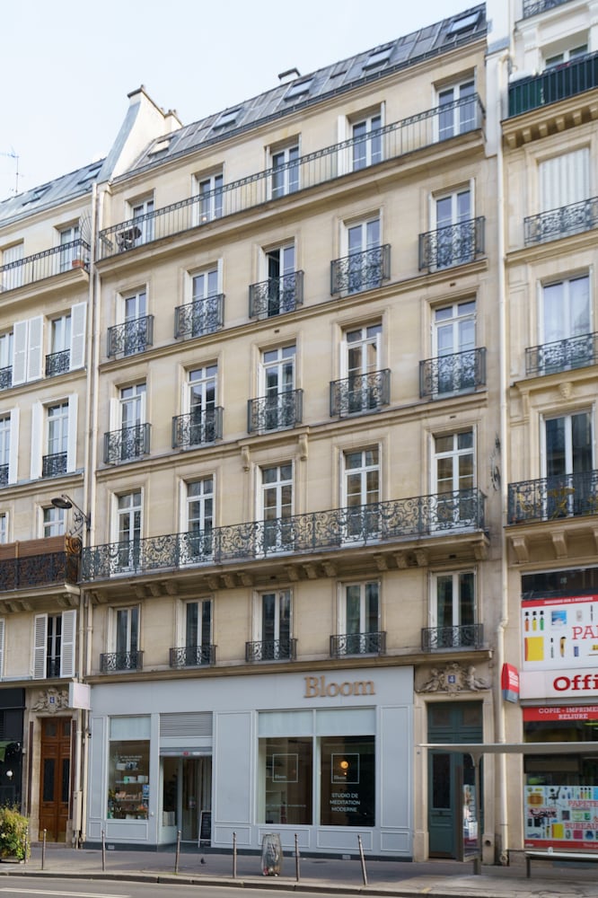 Apartments Du Louvre Le Marais