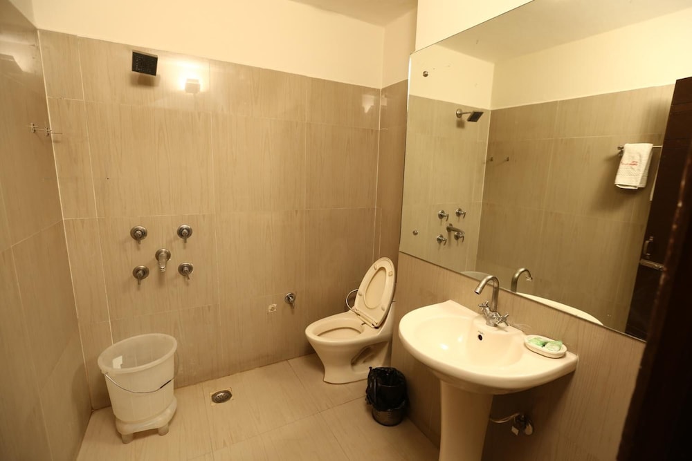 Hotel Kohinoor Palace 38/44