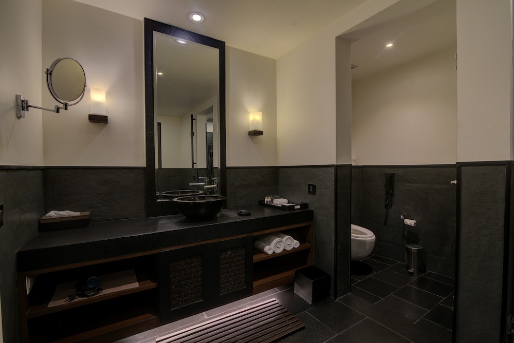 كوخ سوبيريور بسريرين منفصلين، Taj Madikeri Resort Spa Coorg 3/3