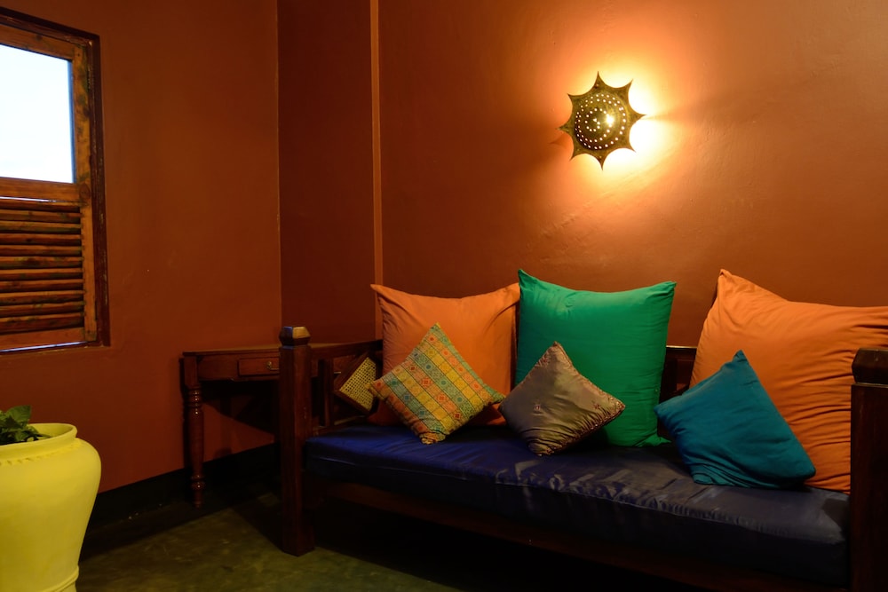 Beyt Al Salaam Boutique Hotel 45/63