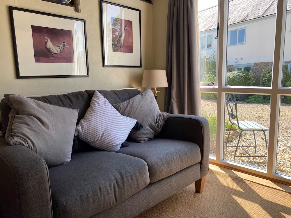 Munden House 10/50