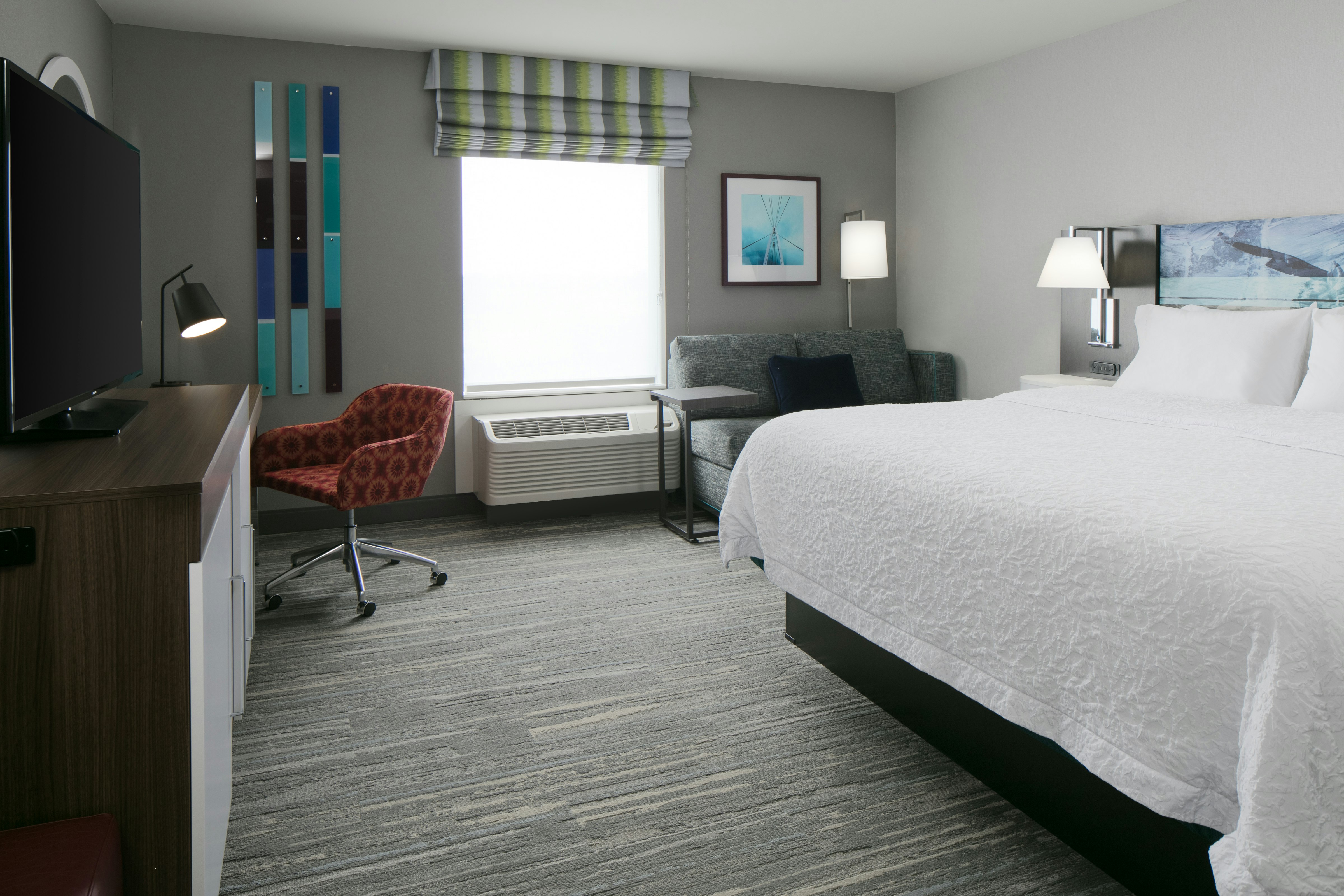 ROOM, KING BED, ACCESSIBLE
