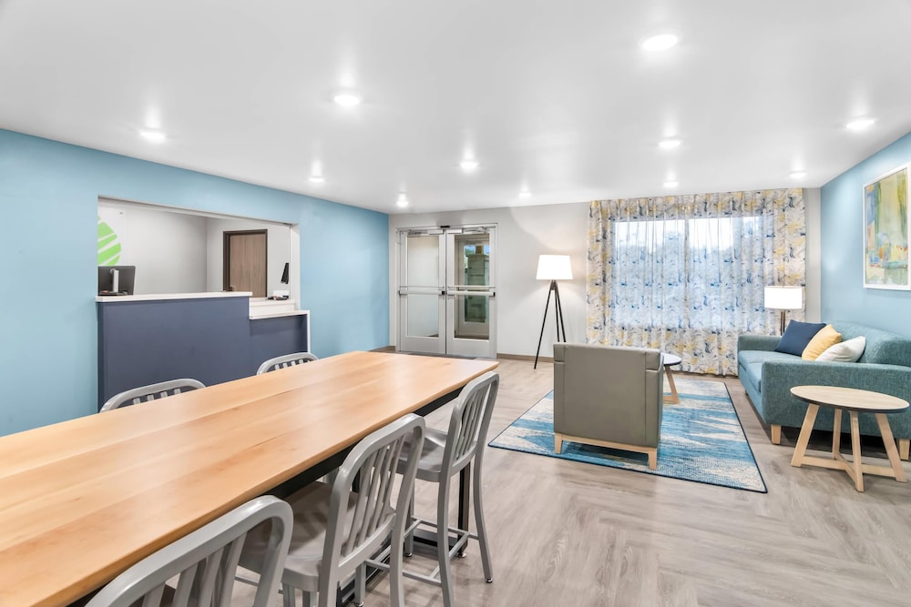 WoodSpring Suites Elkhart 41/60