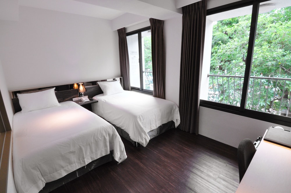 Hotelkuei 42/64