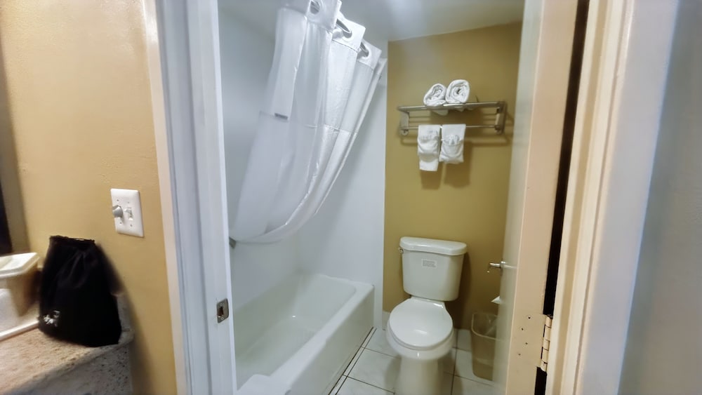 Best Western Huntington Beach 63/65