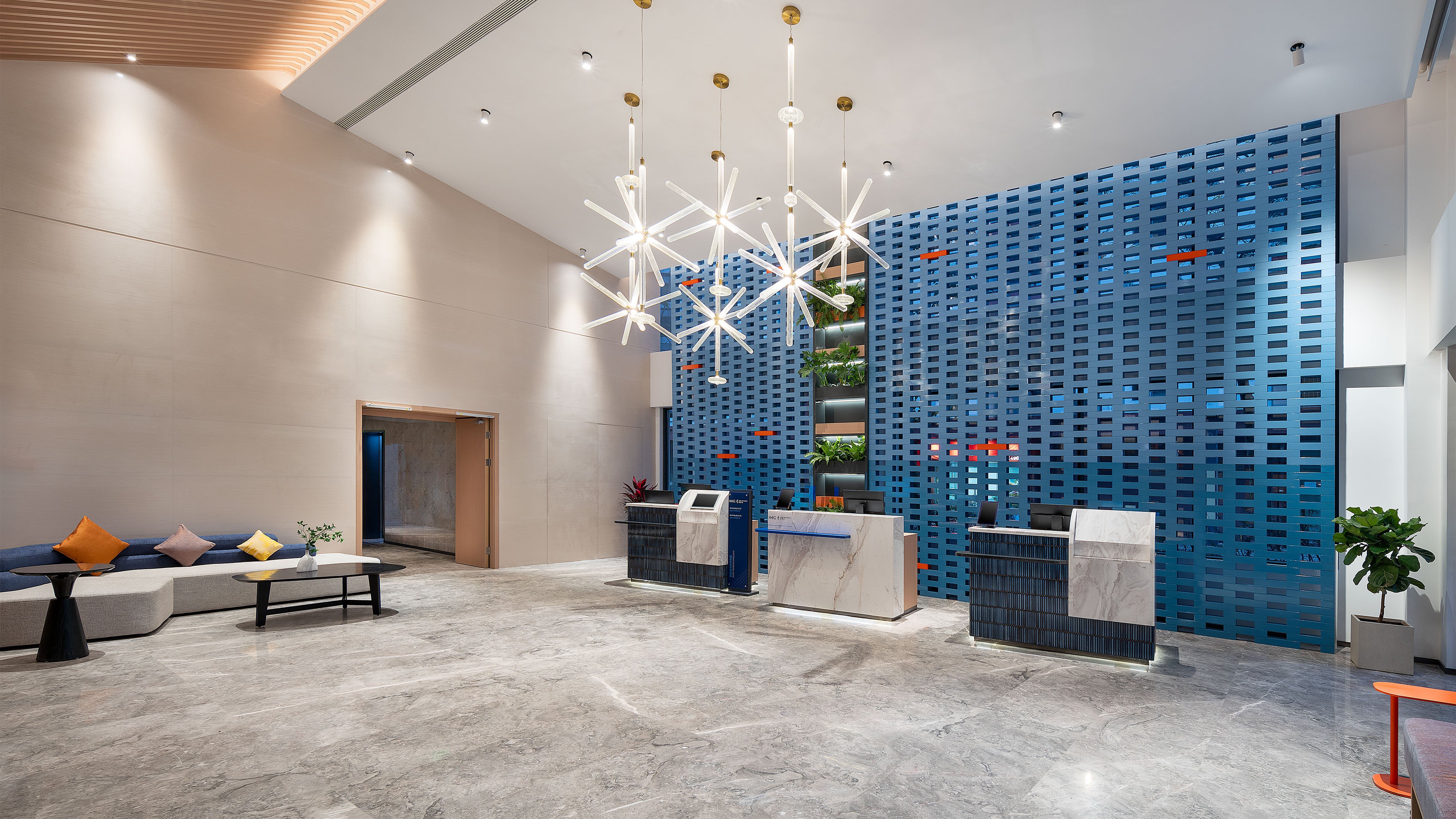 Holiday Inn Express Puer Simao 10/19