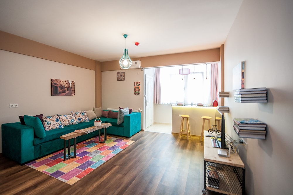 Newway Apartments 22/47