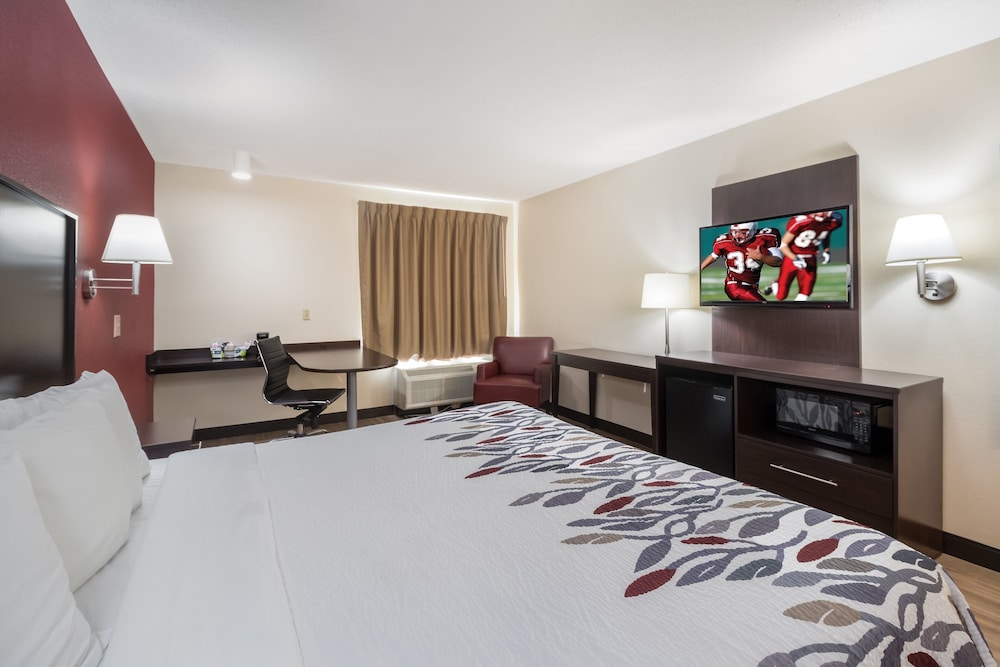 Red Roof Inn Murfreesboro 8/36