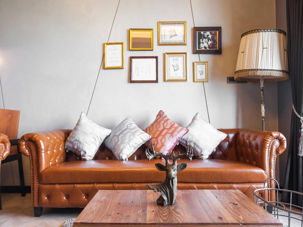 Loftmania Boutique Hotel 57/72