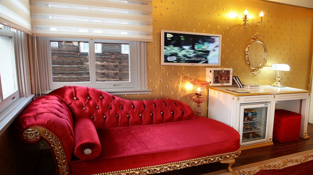 Sultan Tughra Hotel 32/50