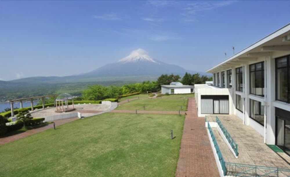 Hotel Mt. Fuji 57/65