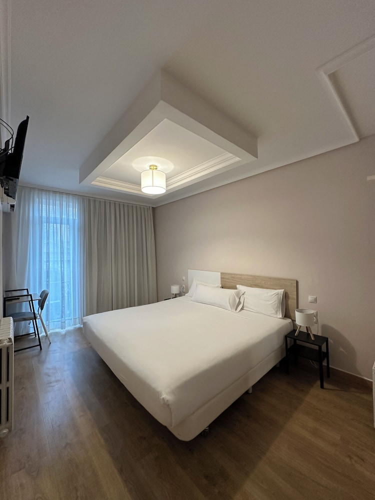 Hotel Pilar Plaza Zaragoza 23/66
