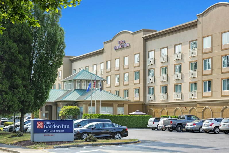 Hilton Garden Inn Portland Airport, OR 27/32