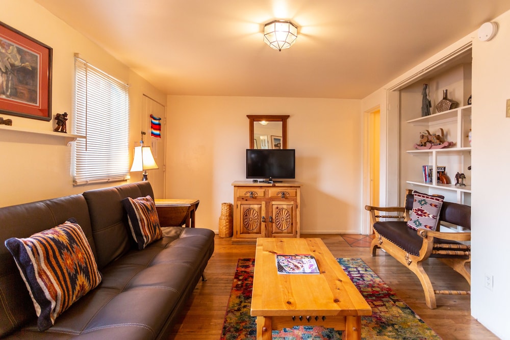 Pueblo Bonito Bed And Breakfast Inn 40/70