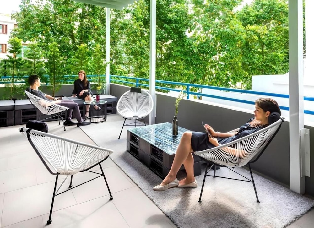 Futura Boutique Hostel 63/70