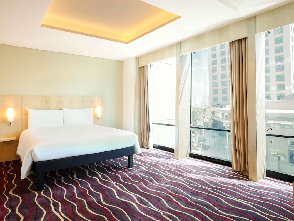 EXECUTIVE, DOUBLE BED