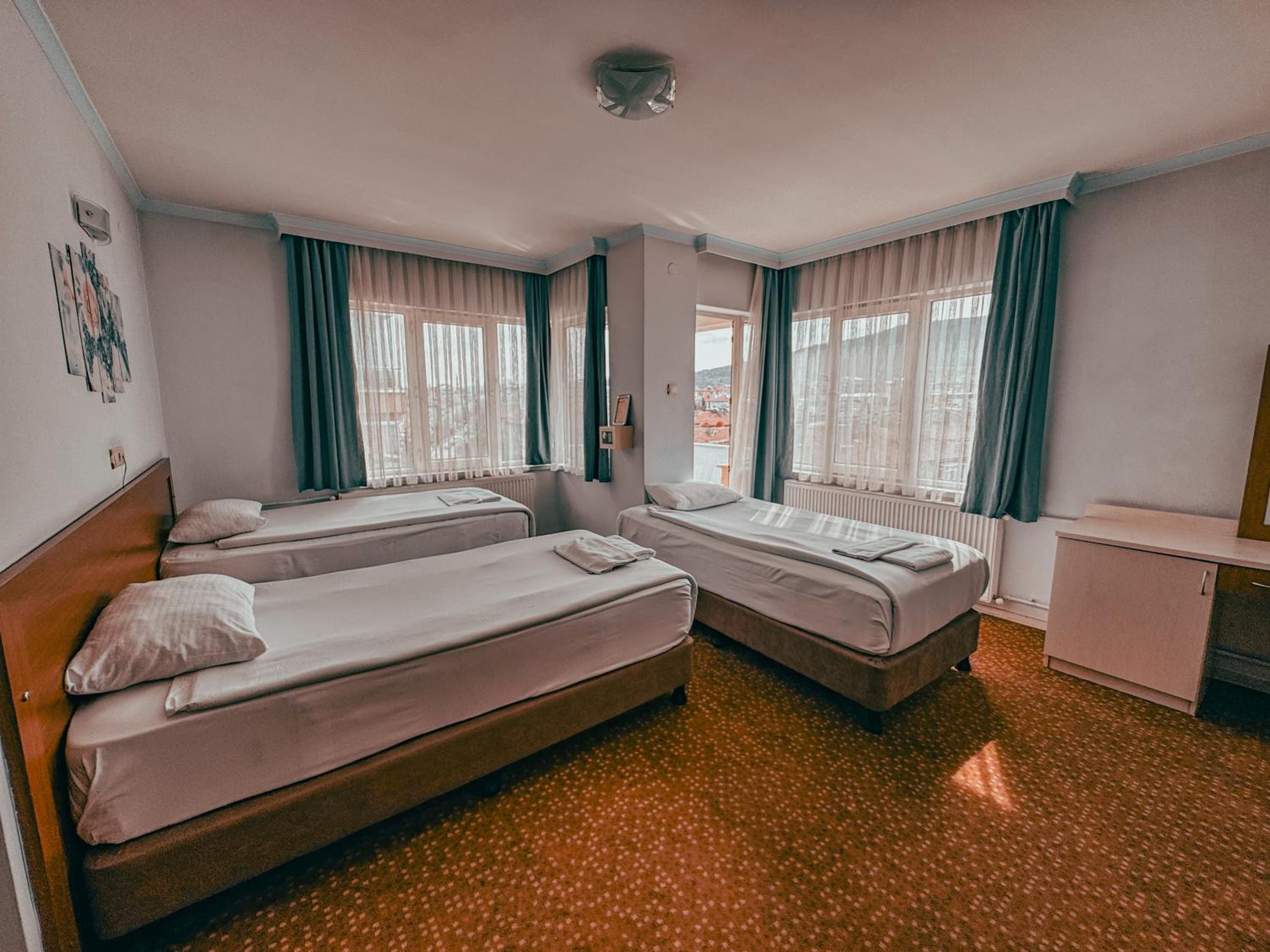 Oreko Otel 7/29