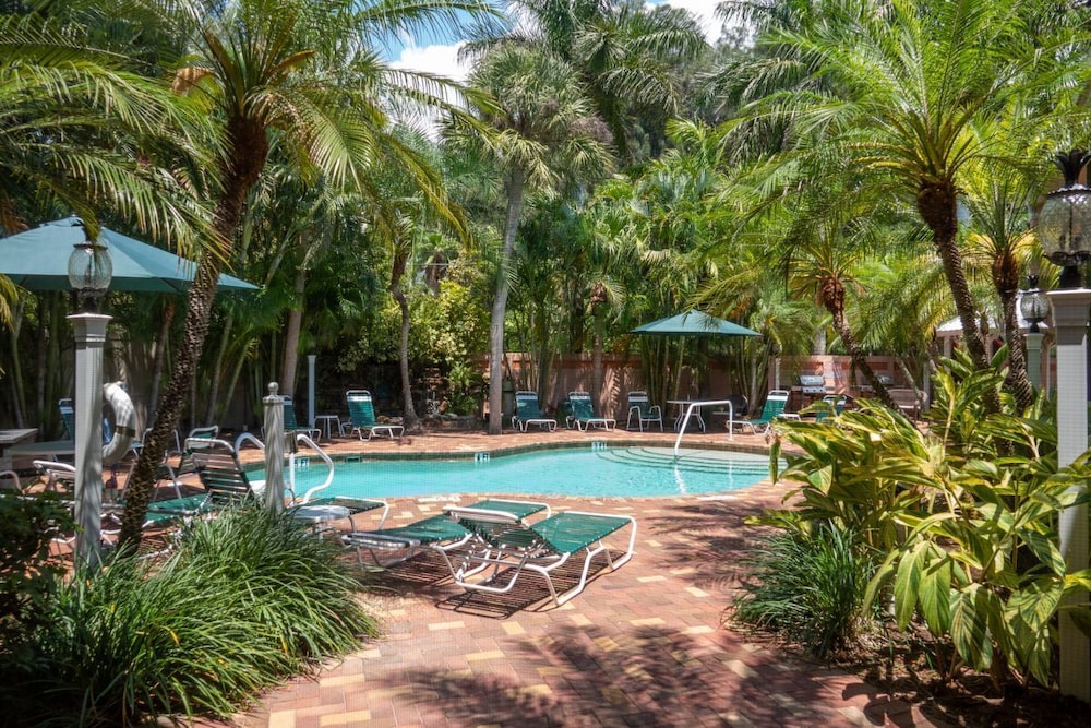 Siesta Key Inn 39/50