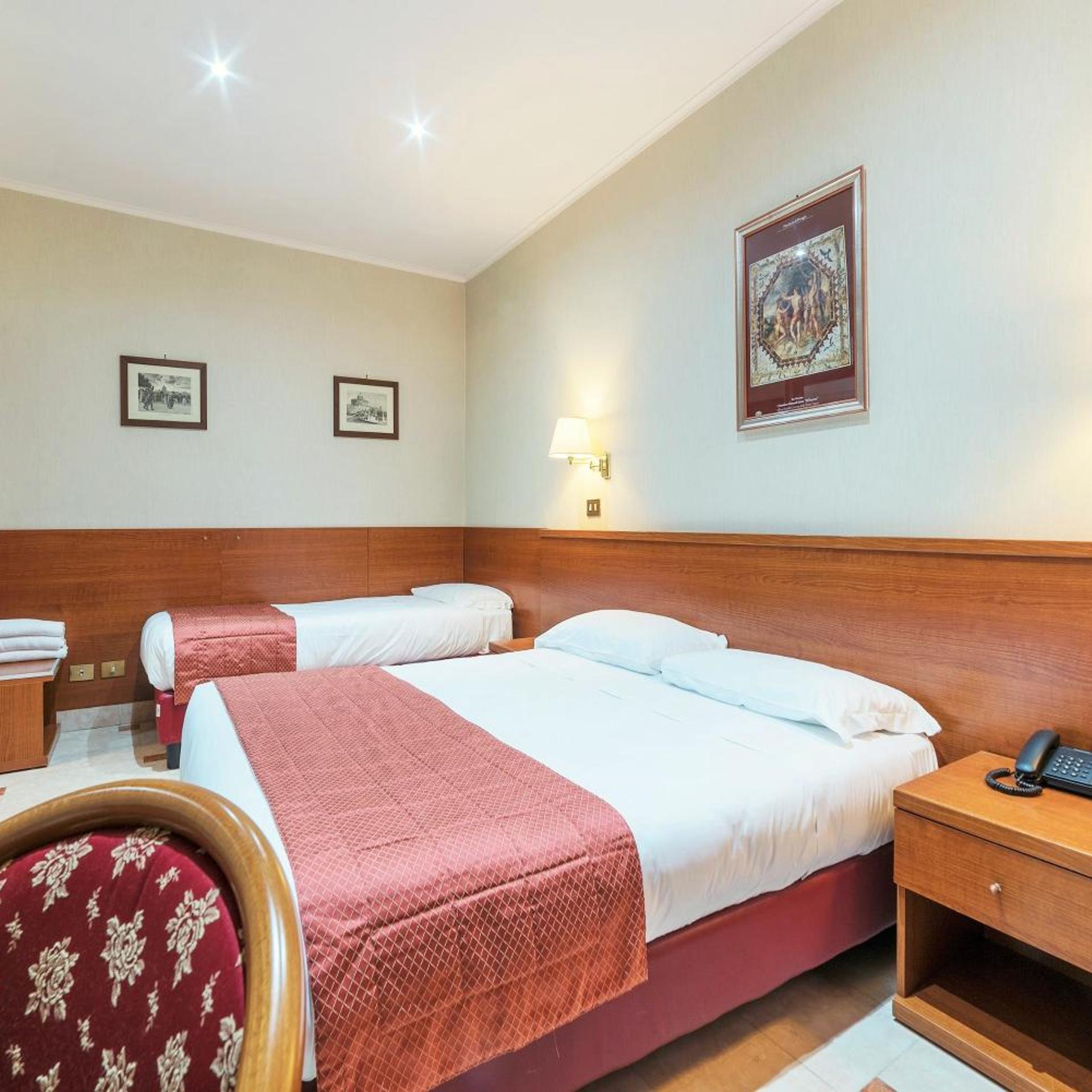 غرفة كلاسيكية ثلاثية، Hotel Riviera Fiumicino 5/8