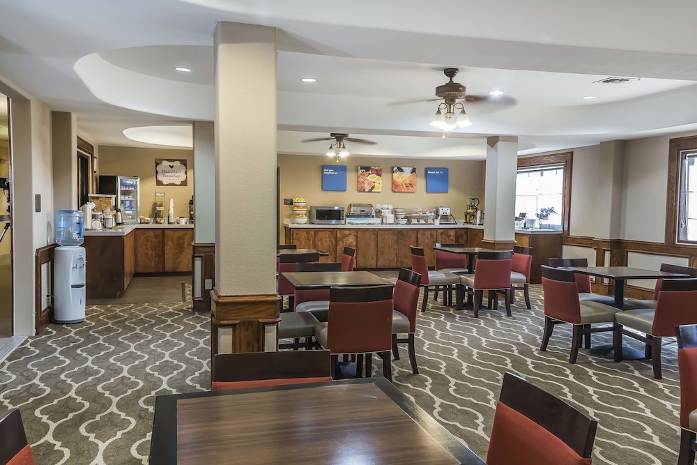 Comfort Inn Edinburg South Texas 32/46