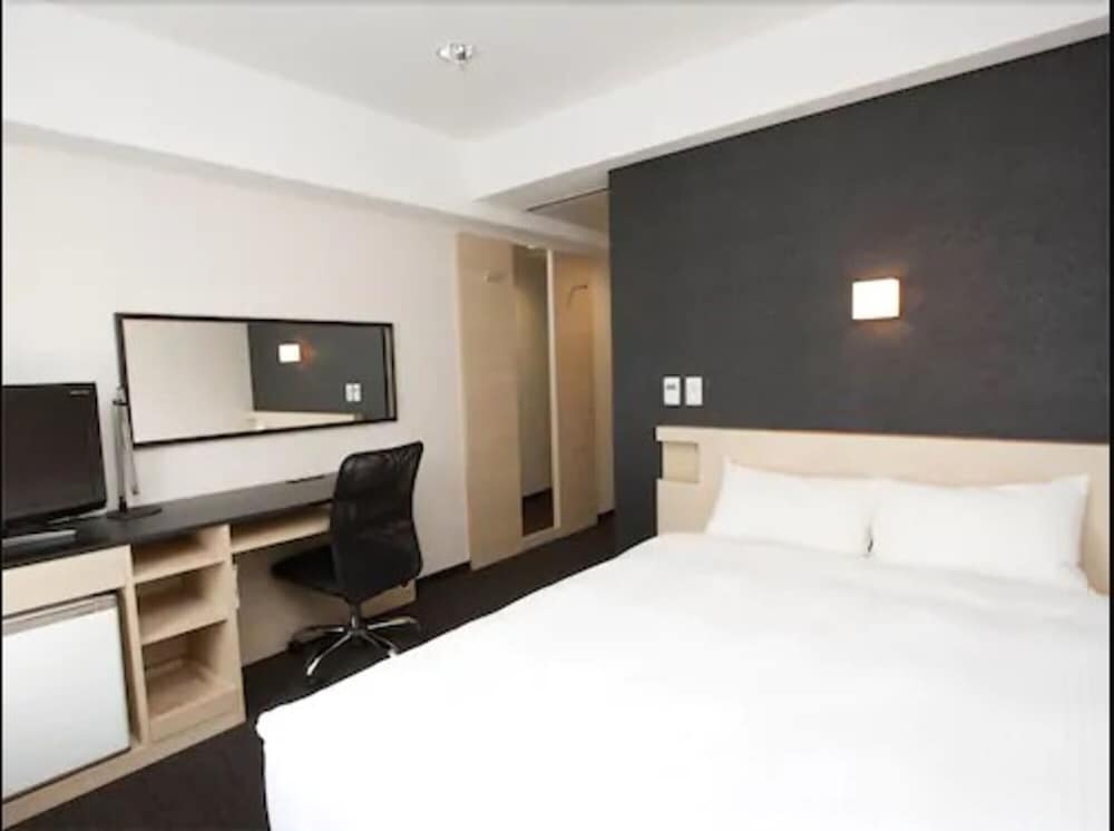 Smile Hotel Kyotoshijo 15/60