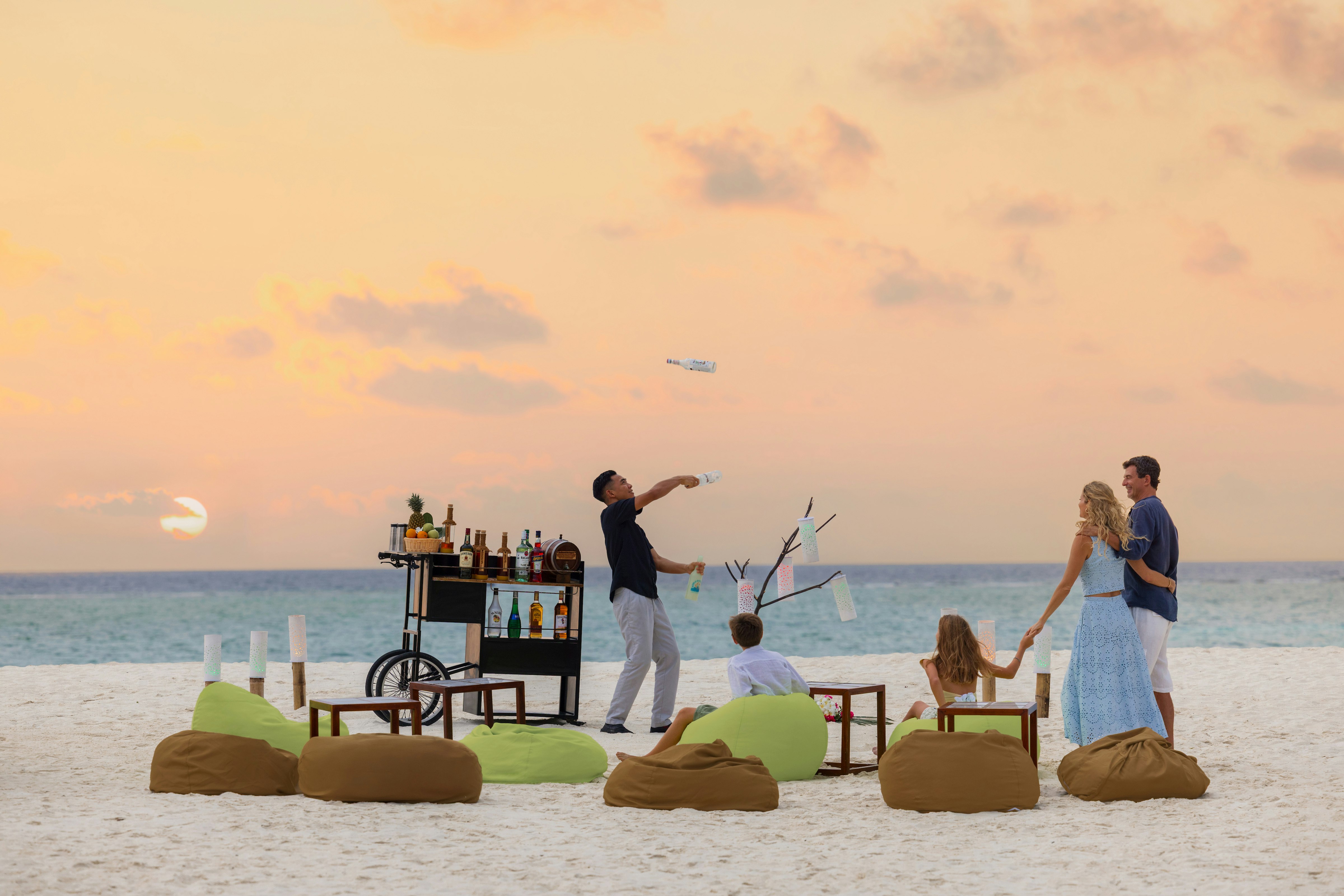 Emerald Maldives Resort & Spa 128/130