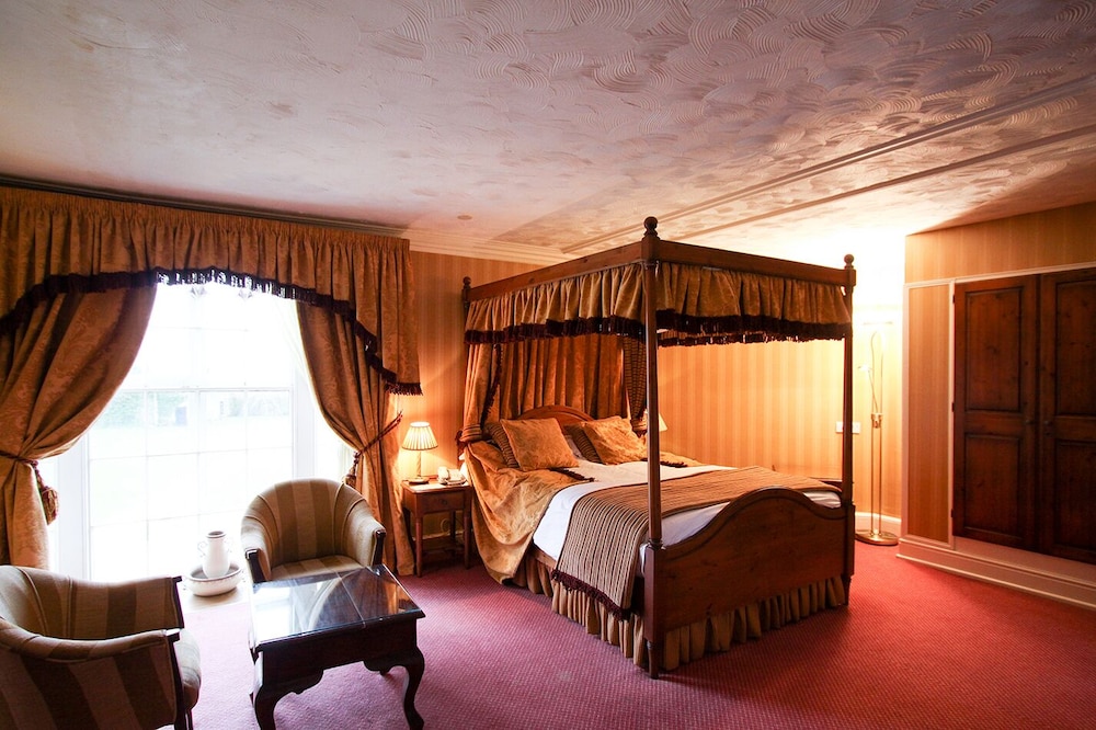 Leasowe Castle 13/30