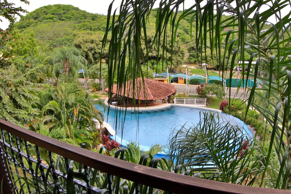 The Oaks Tamarindo Condominiums 58/67