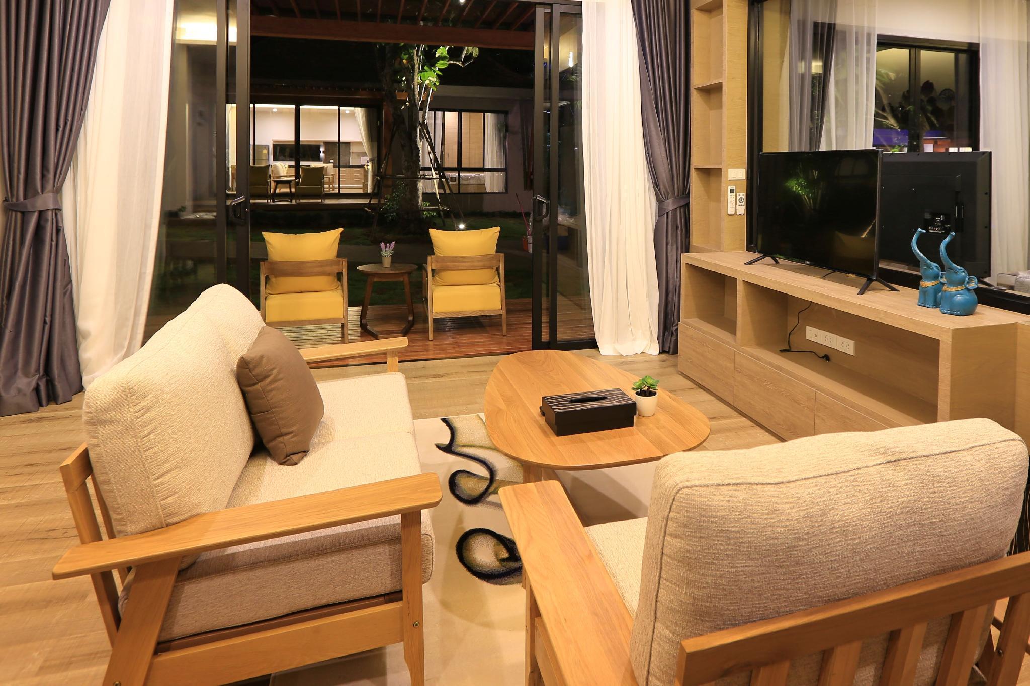 1 BEDROOM, VILLA, KING BED