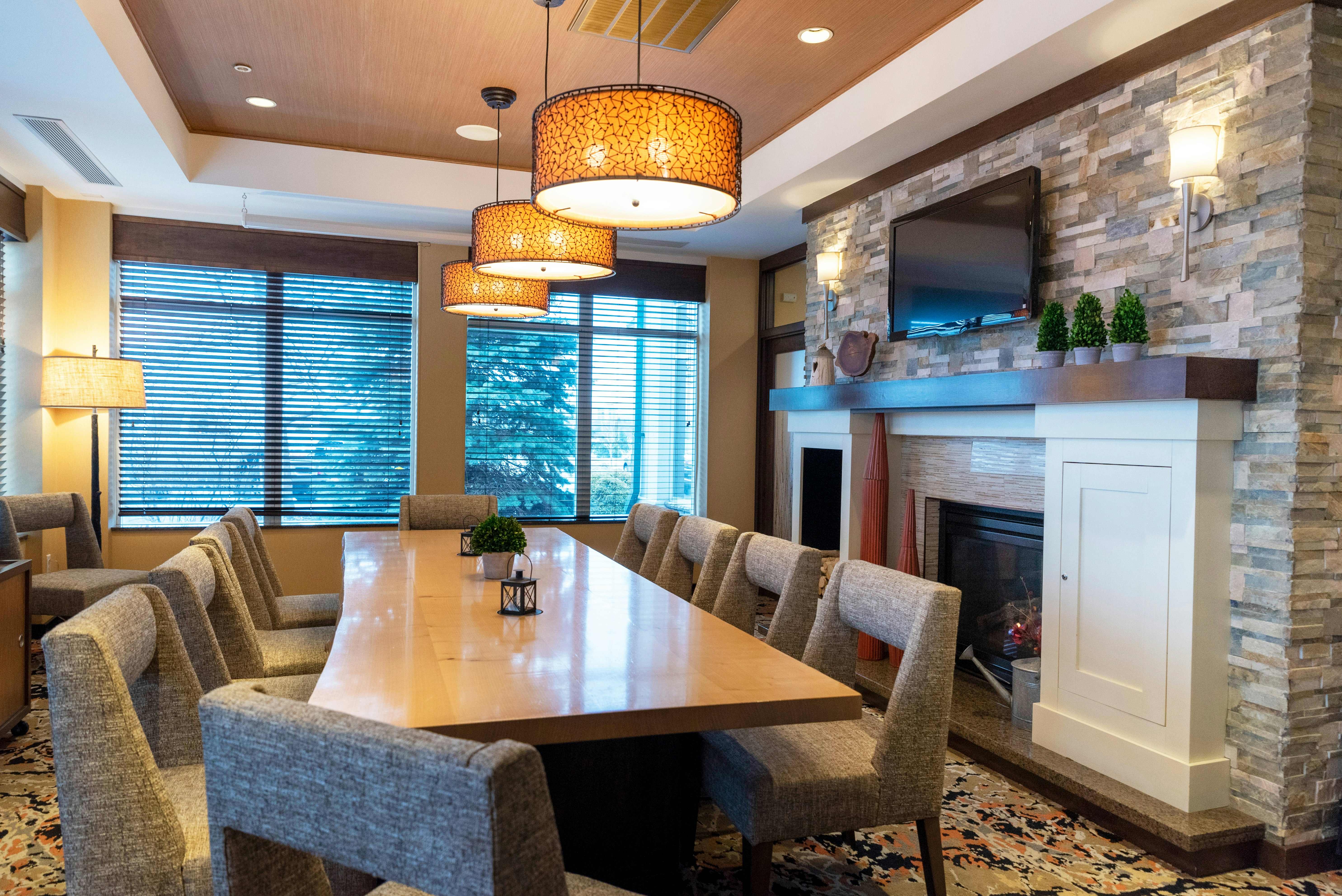 Hilton Garden Inn Watertown/Thousand Islands 32/50