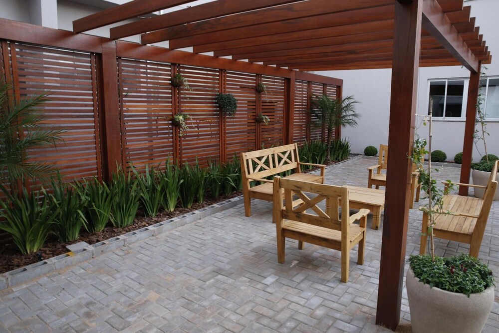 HOTEL PLAZA CASCAVEL 57/65