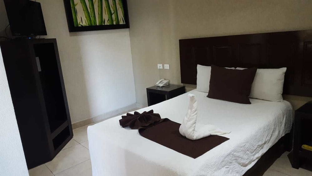 Hotel GYA Boutique 12/42