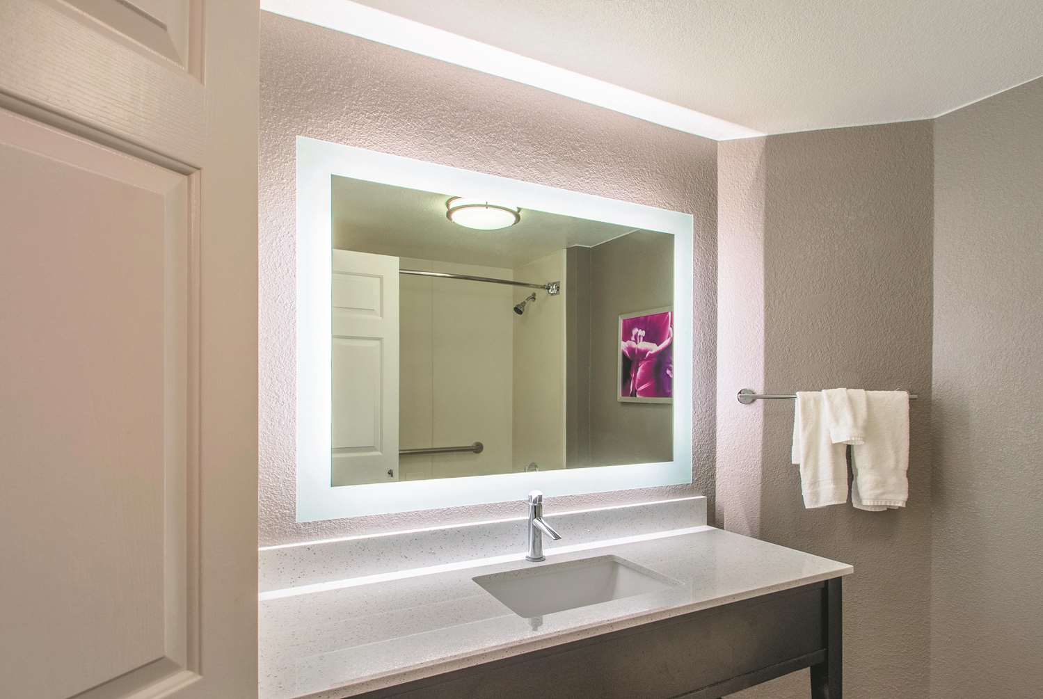 La Quinta Inns & Suites by Wyndham Orem University Pwy/Provo 53/57
