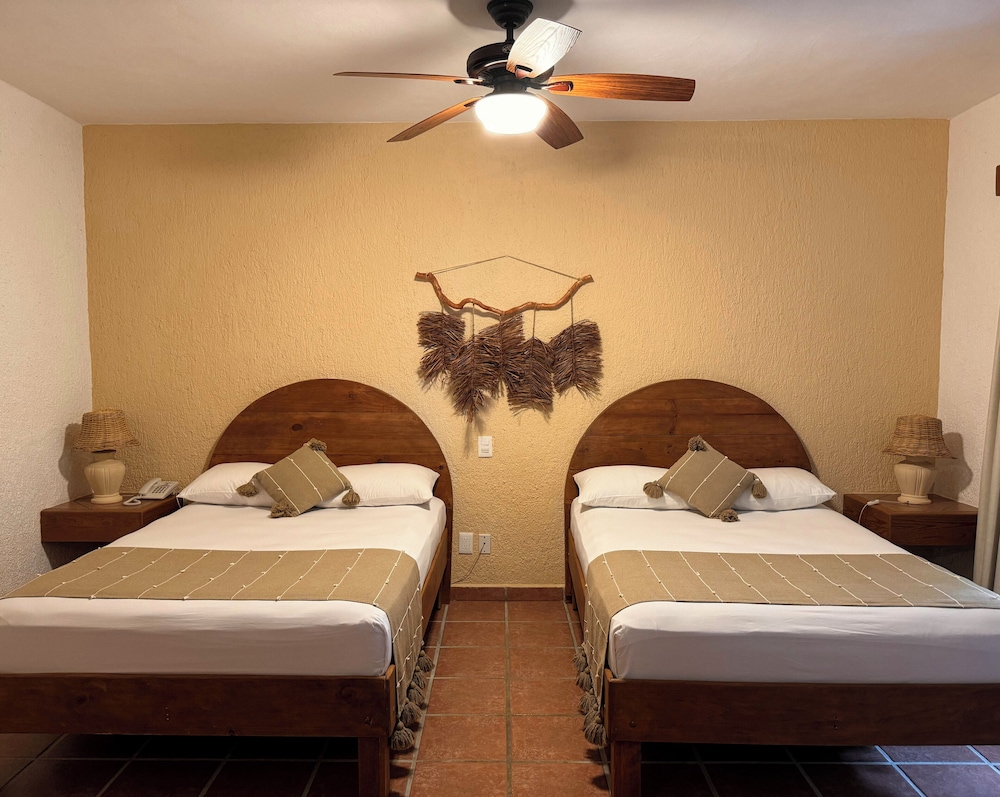 Hotel Colibri Beach 57/82
