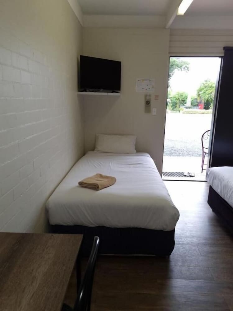 Bidgee Motor Inn 16/50