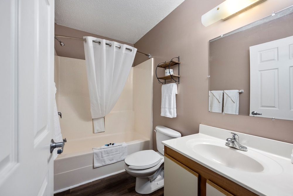 Affordable Suites 55/57