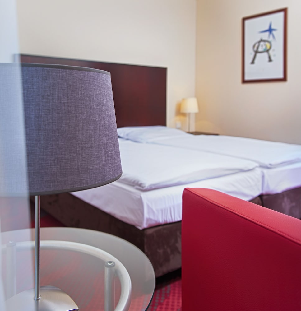 Sorat Hotel Cottbus 12/50