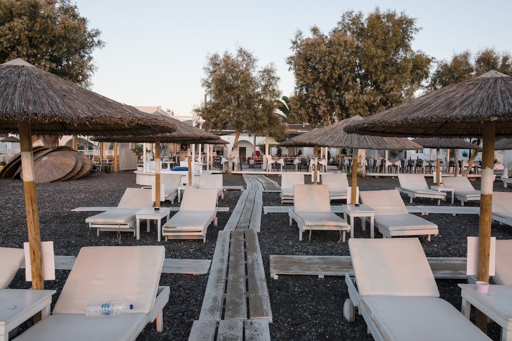 Beach Boutique Hotel 48/67