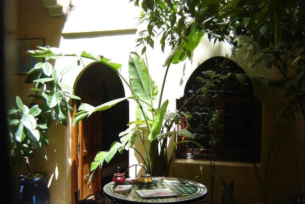 hotel riad belleville