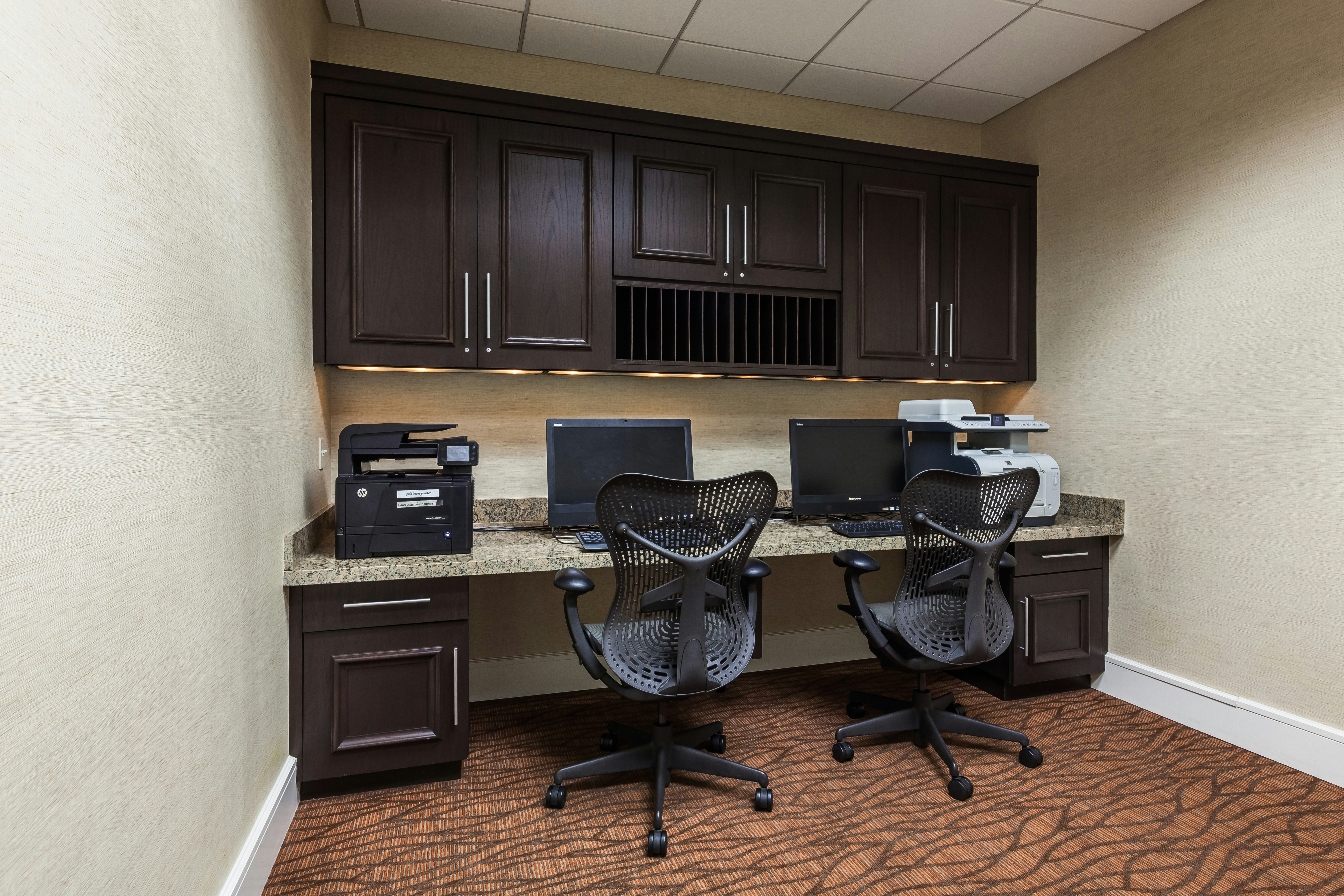 DoubleTree by Hilton Phoenix Midtown 41/50