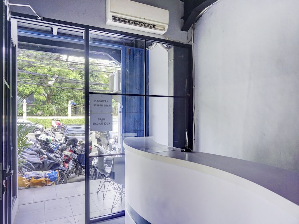 OYO 1805 Fatmawati Mansion Syariah 30/31