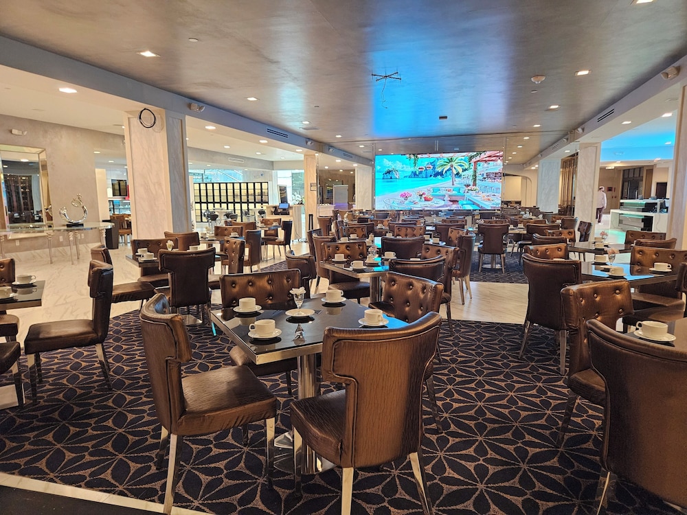 DoubleTree Houston Brookhollow 42/49