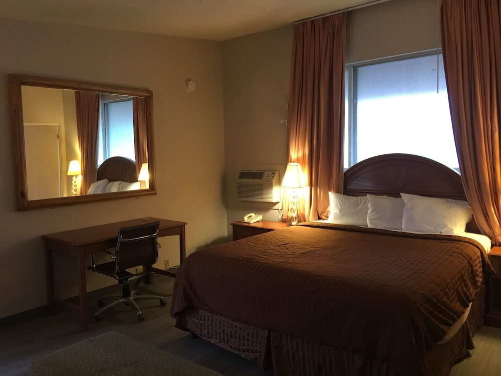 Days Inn by Wyndham Chico 15/40