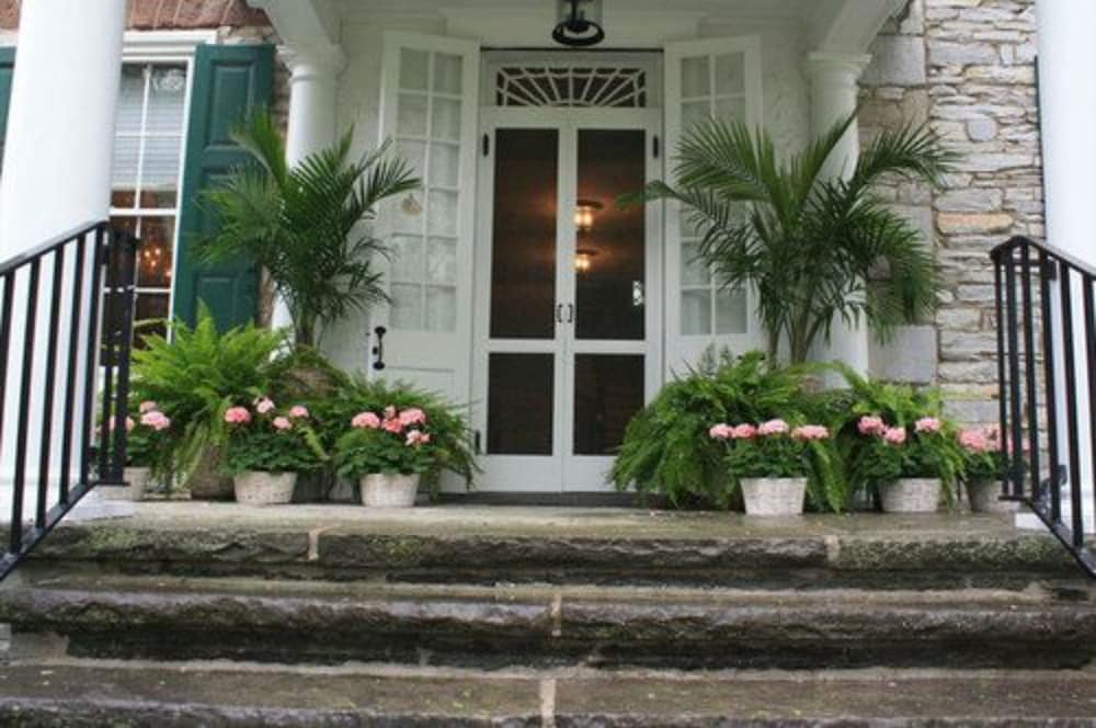 Stocks Manor 3/31
