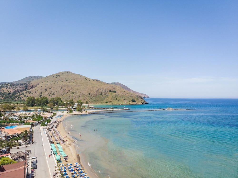 Mare Boutique Hotel 30/41
