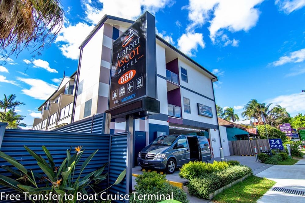 AIRPORT ASCOT MOTEL 2/64