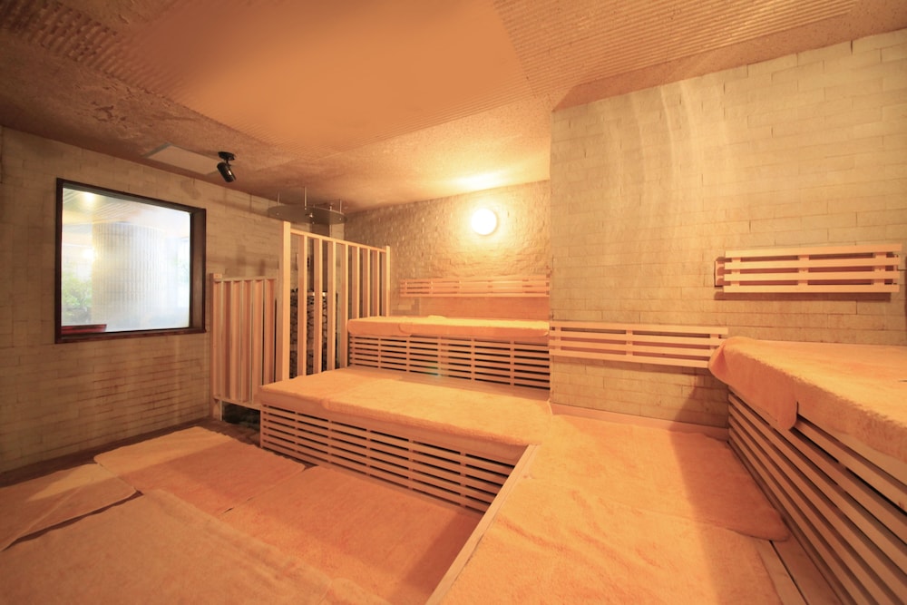 Ueno Station Hostel Oriental 1 23/50
