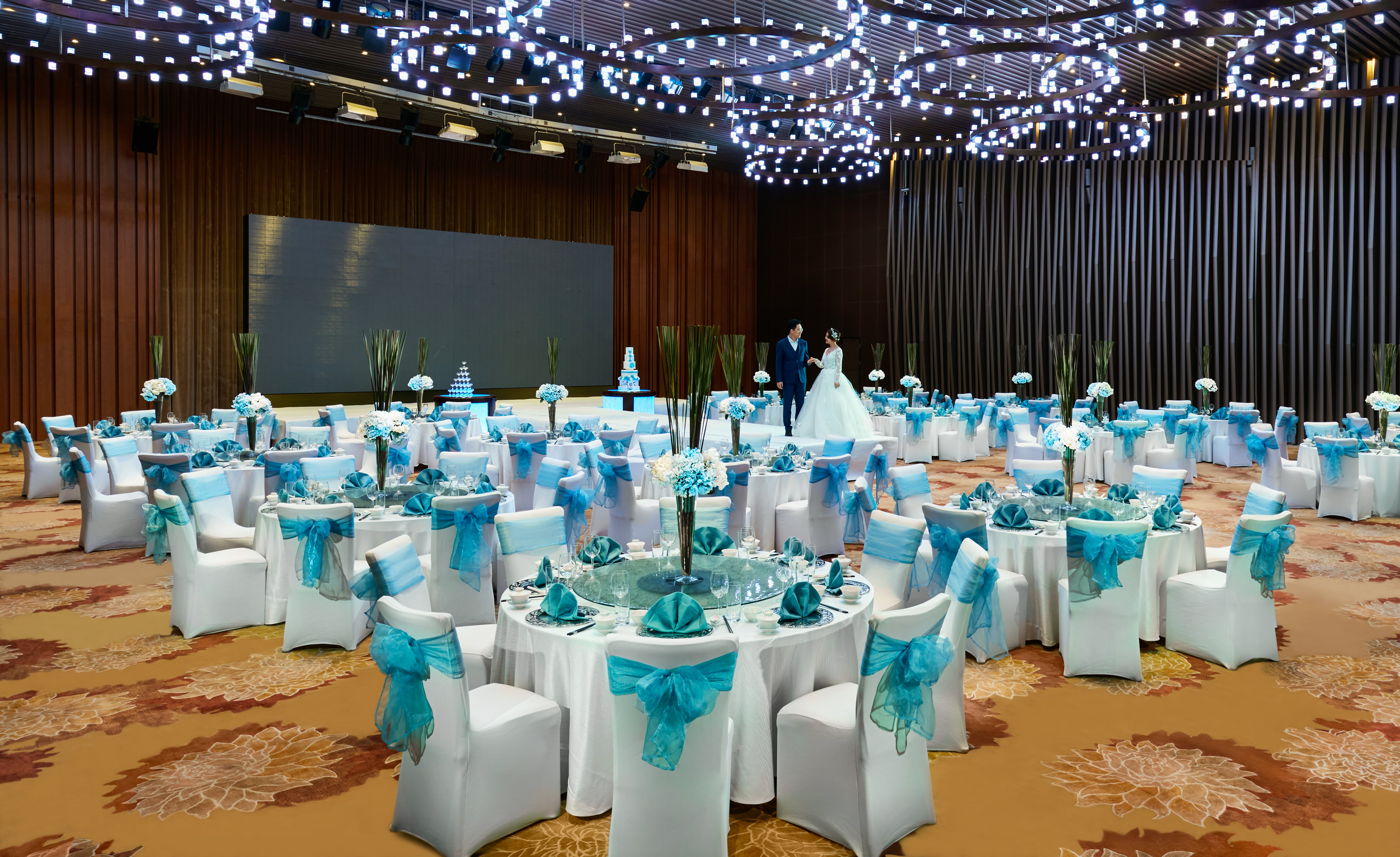 INTERCONTINENTAL QINGDAO 70/79