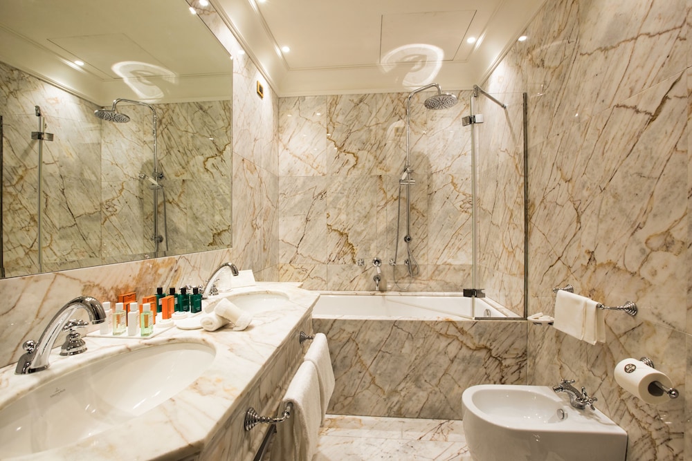 Hotel Ai Cavalieri Di Venezia 70/77